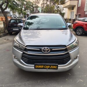 TOYOTA INNOVA CRYSTA 2.4G MT