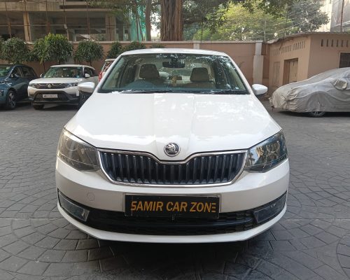 SKODA RAPID 1.6 STYLE AT MPI
