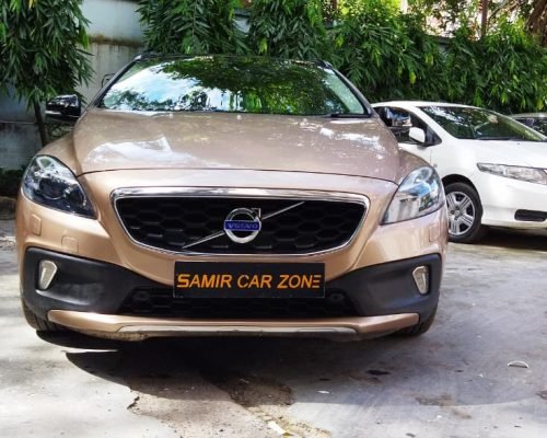 VOLVO V40 CROSS COUNTRY D3 INSCRIPTION